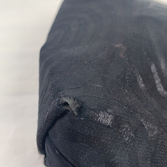 Oscar de la Renta Set of Two Small Cosmetic Bags-Black Silk/Cotton - Picture 10 of 10